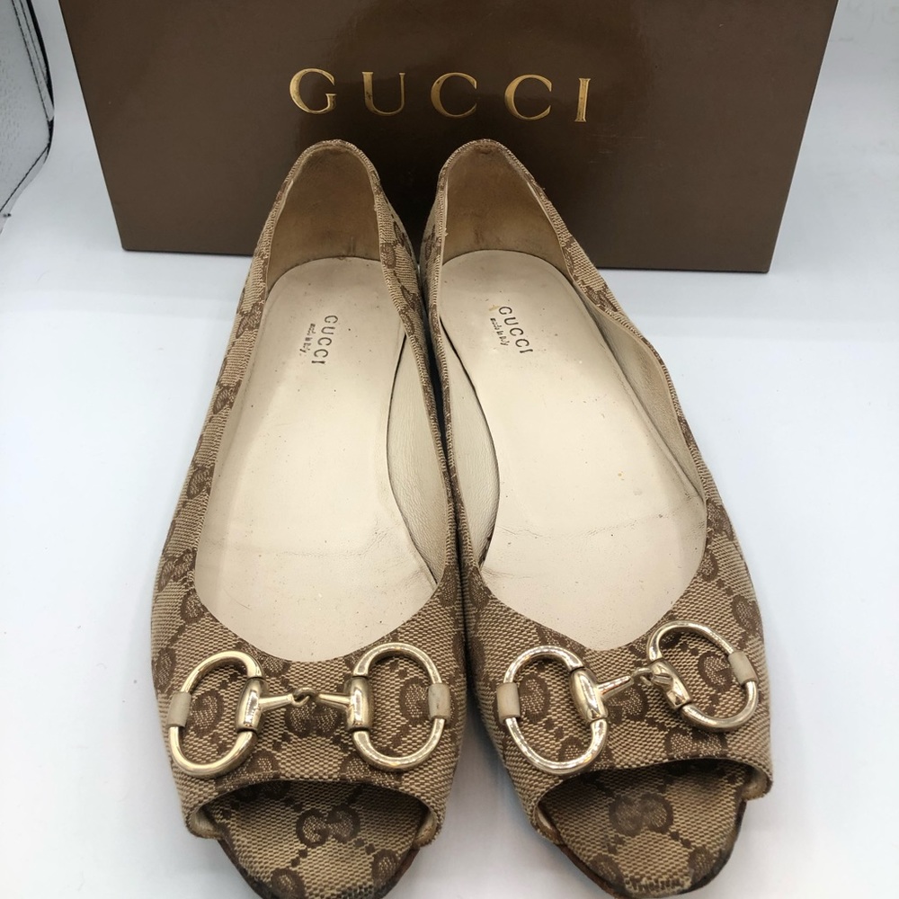 Gucci Canvas Flats size 9 1/2